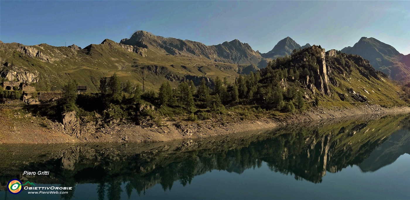 08 Lago di Fregabolgia (1952 m).jpg